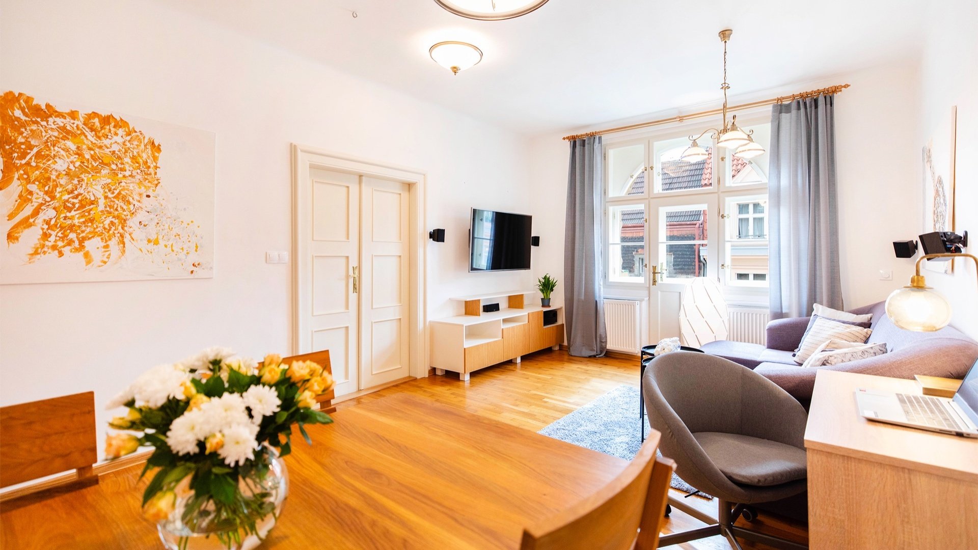 Prodej bytu 3+kk s malou terasou a sklepem, 83 m², Praha - Nové Město