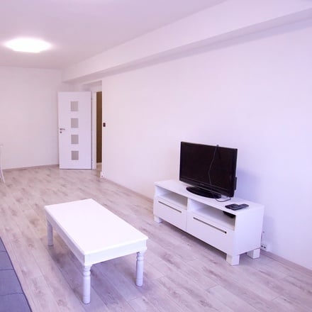Prodej bytu 2+1, 73 m², ul. Lesní, Milovice – Mladá