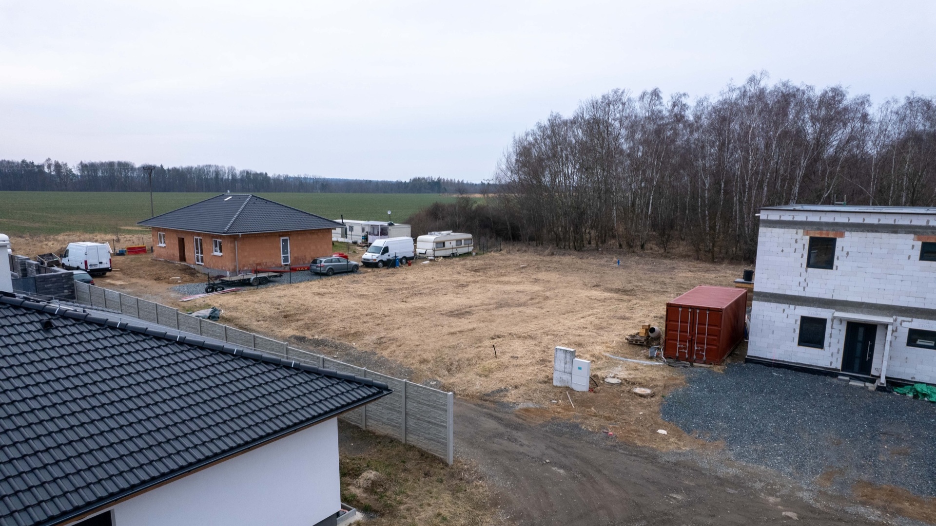 Prodej stavebního pozemku u lesa o ploše 1093m² v obci Hradešín