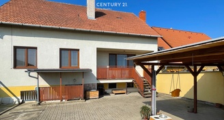 Prodej RD 5+1 na pozemku 909 m² Těšetice