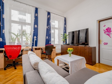 Prodej prostorného bytu 3+1,  87,5 m² - Praha 3 - Krásova ul. - Žižkov