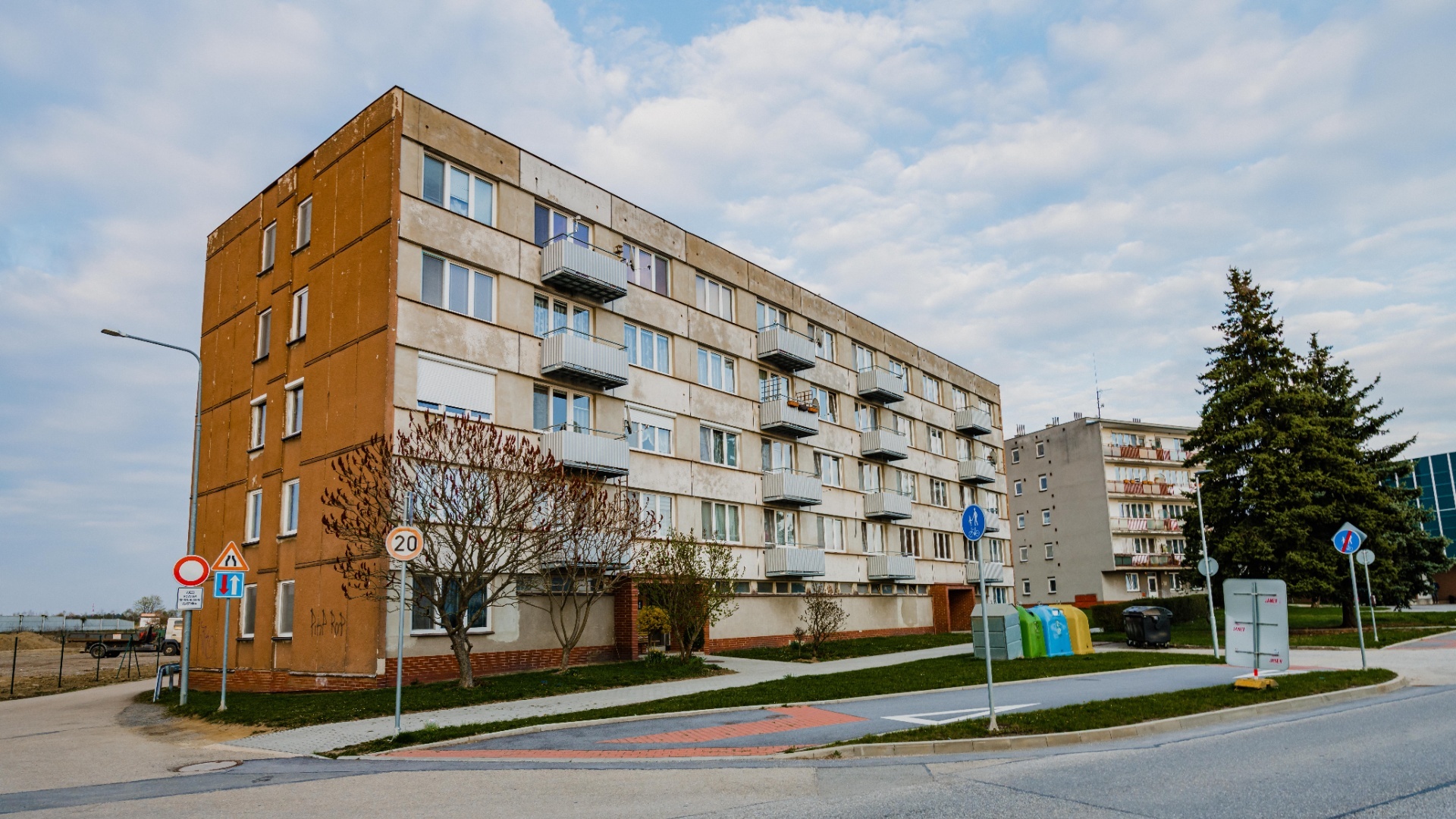 Prodej bytu 2+1 s balkónem, 56 m², v Plané nad Lužnicí, ulice Průmyslová