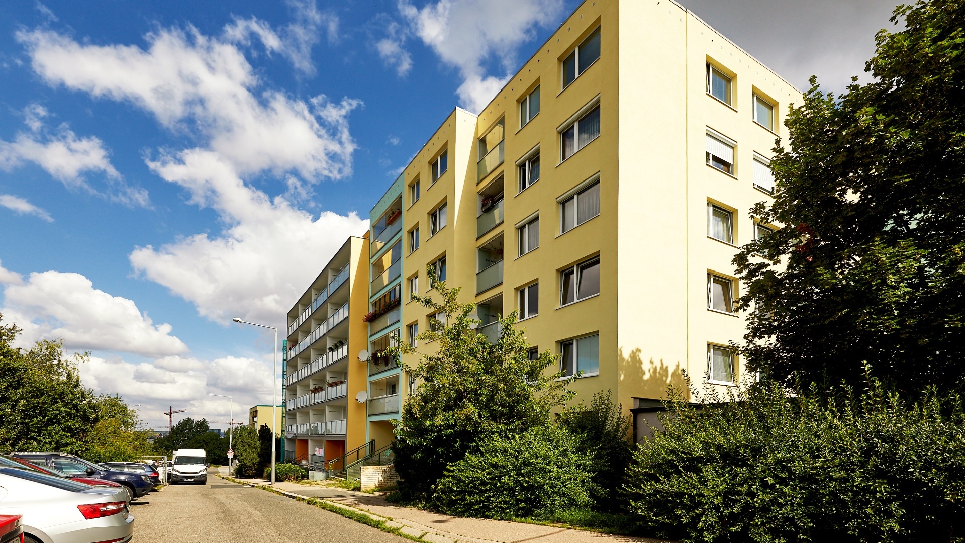Pronájem bytu 3+1 s lodžií a sklepem, 86 m², Praha 4 - Chodov, ulice Blatenská