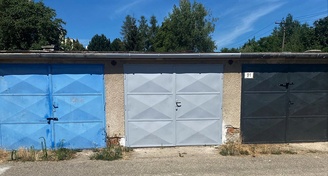 Pronájem řadové garáže 18 m2 v lokalitě Na Vyhlídce, Vyškov