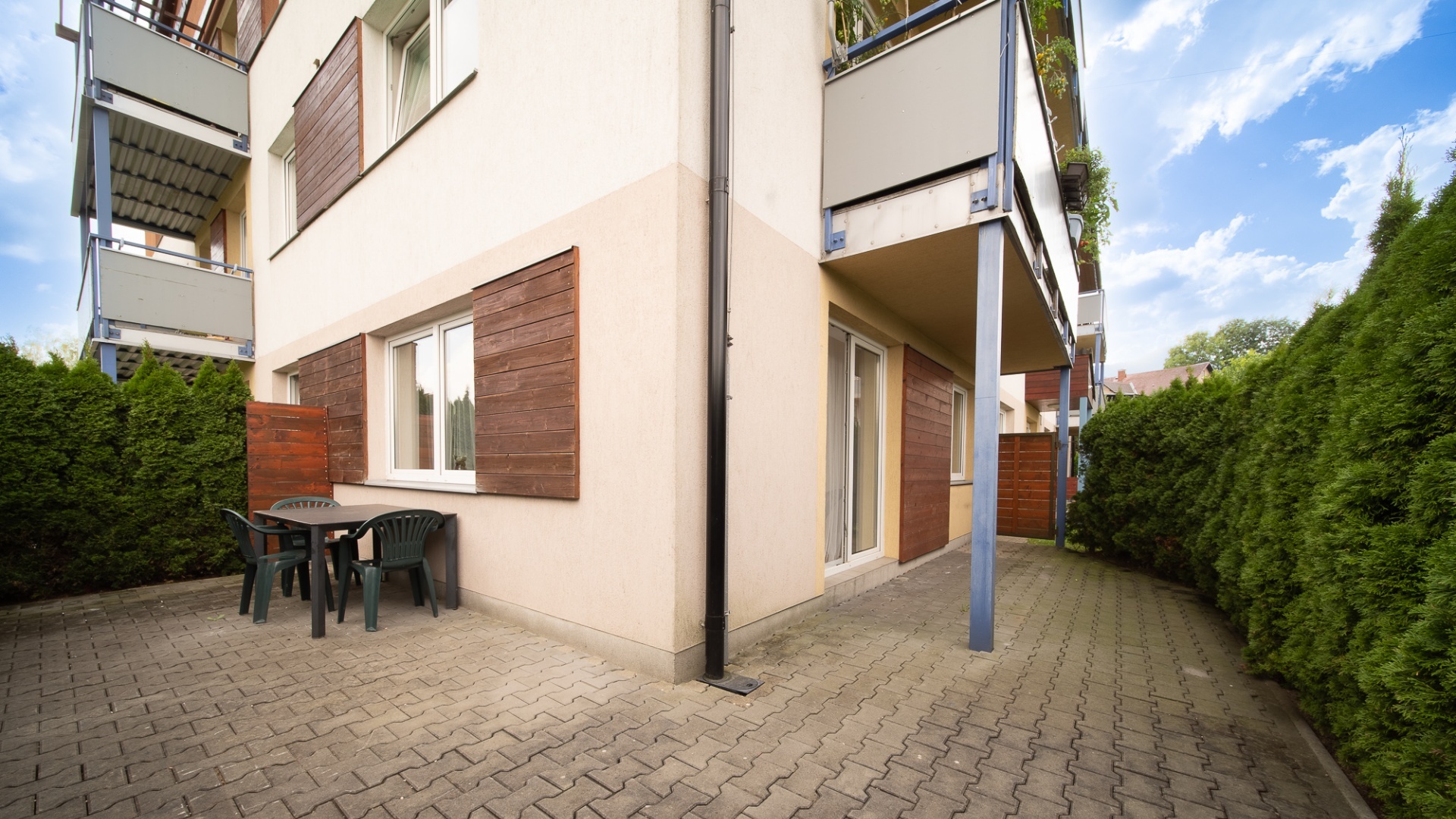 Prodej bytu 2+kk 51,82 m² s terasou 28,75 m² a parkovacím stáním - Liberec XXIII-Doubí