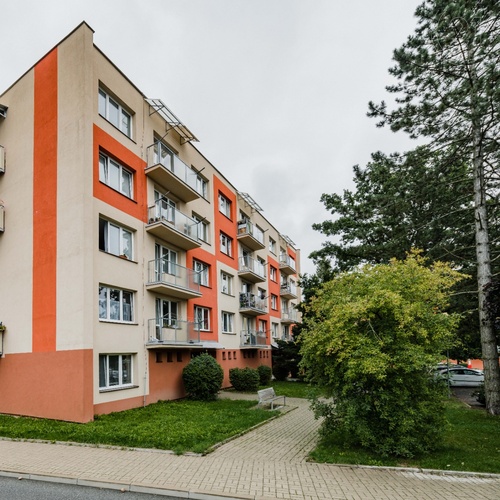 Prodej přízemního bytu 3+1, 66 m², Tábor - Pražské sídliště