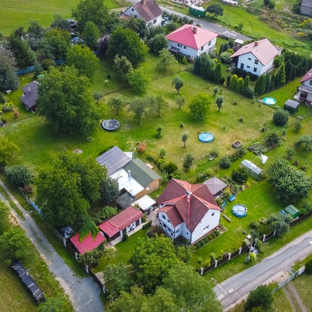 Prodej pozemku pro výstavbu RD 1 300 m2, Vlastějovice