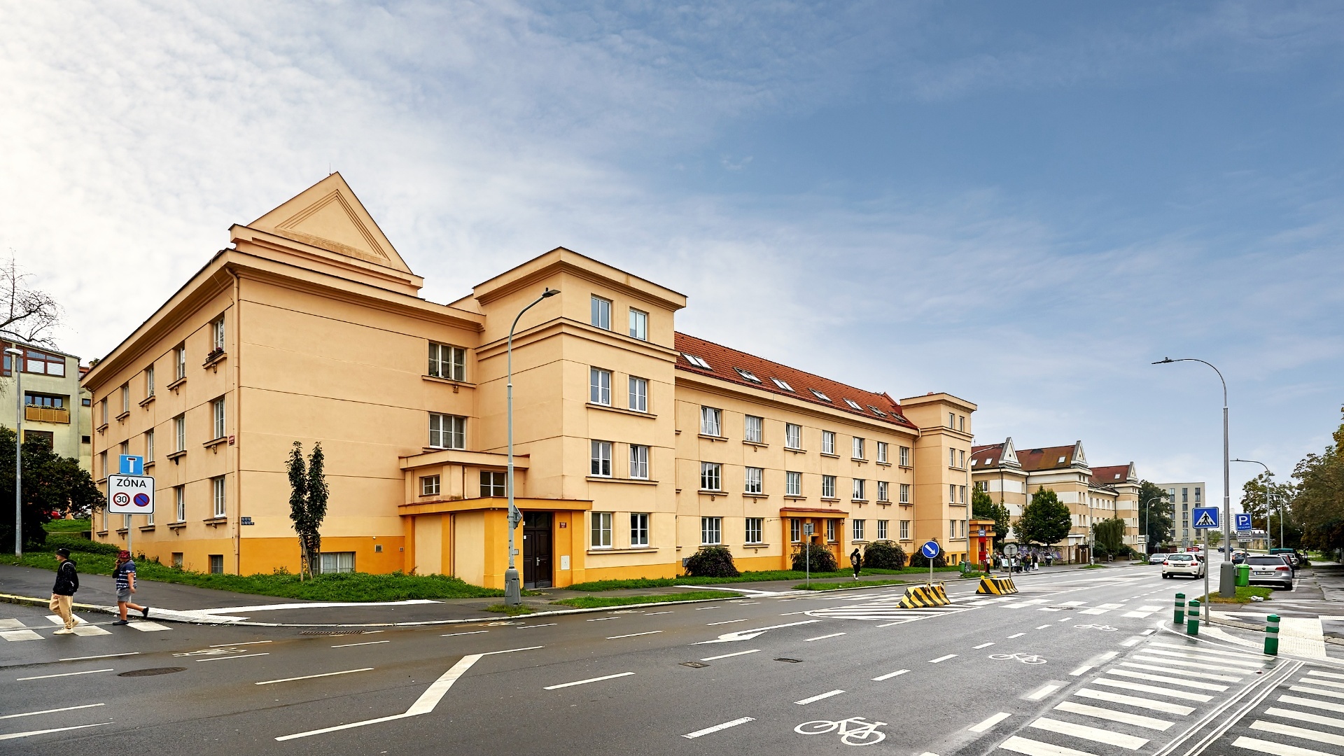 Pronájem pavlačového bytu 2+kk,  46m² - Novovysočanská, Praha 9