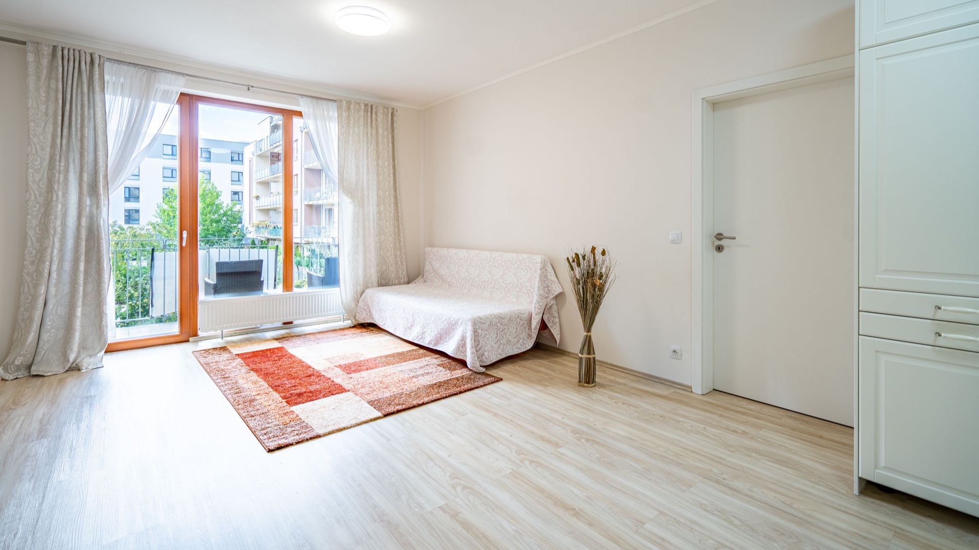 Pronájem bytu 2+kk, 62 m², balkon, garážové stání, sklep, Praha - Stodůlky