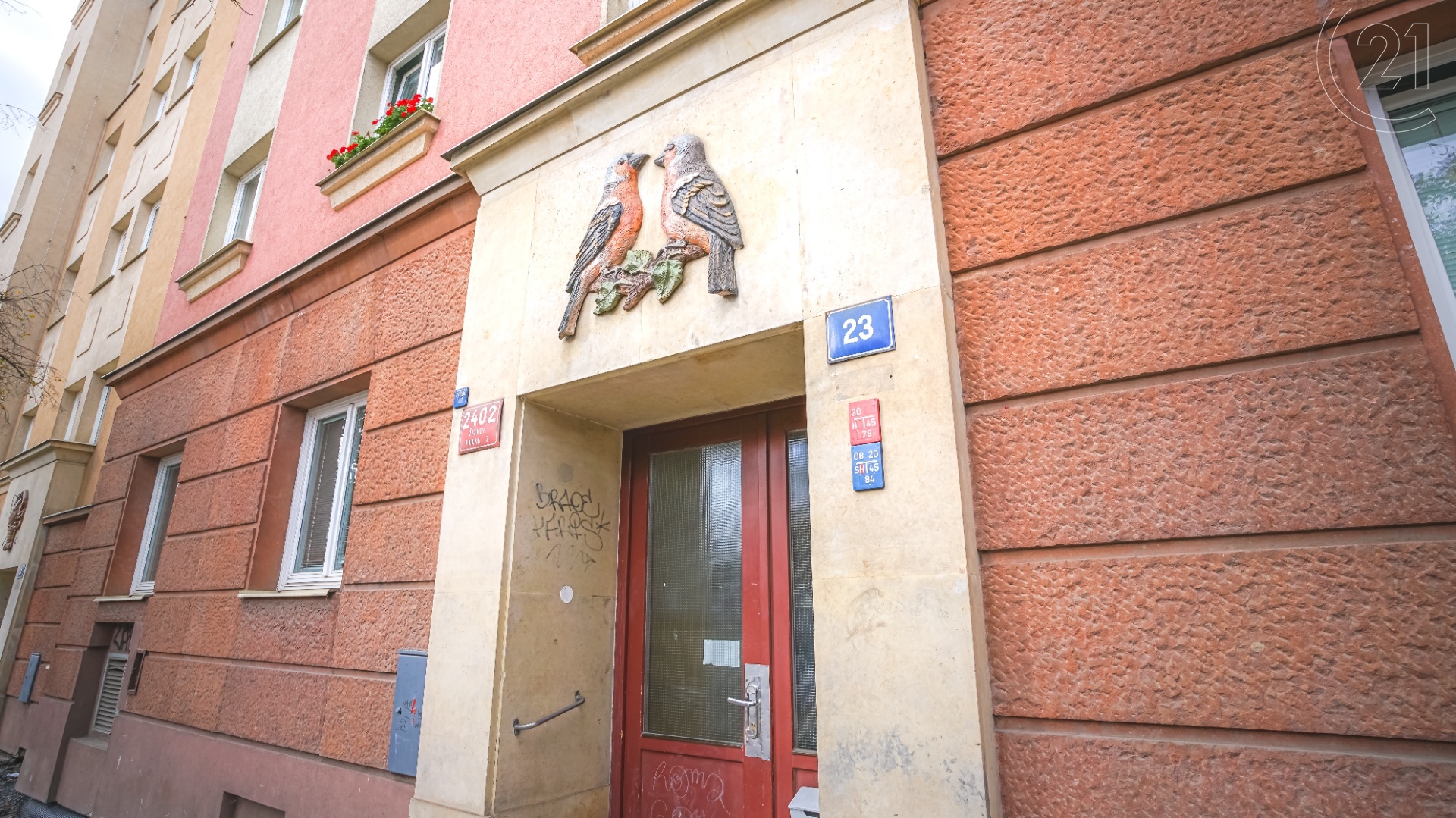 Zrekonstruovaný byt 1+kk s velkou terasou, Praha-Žižkov