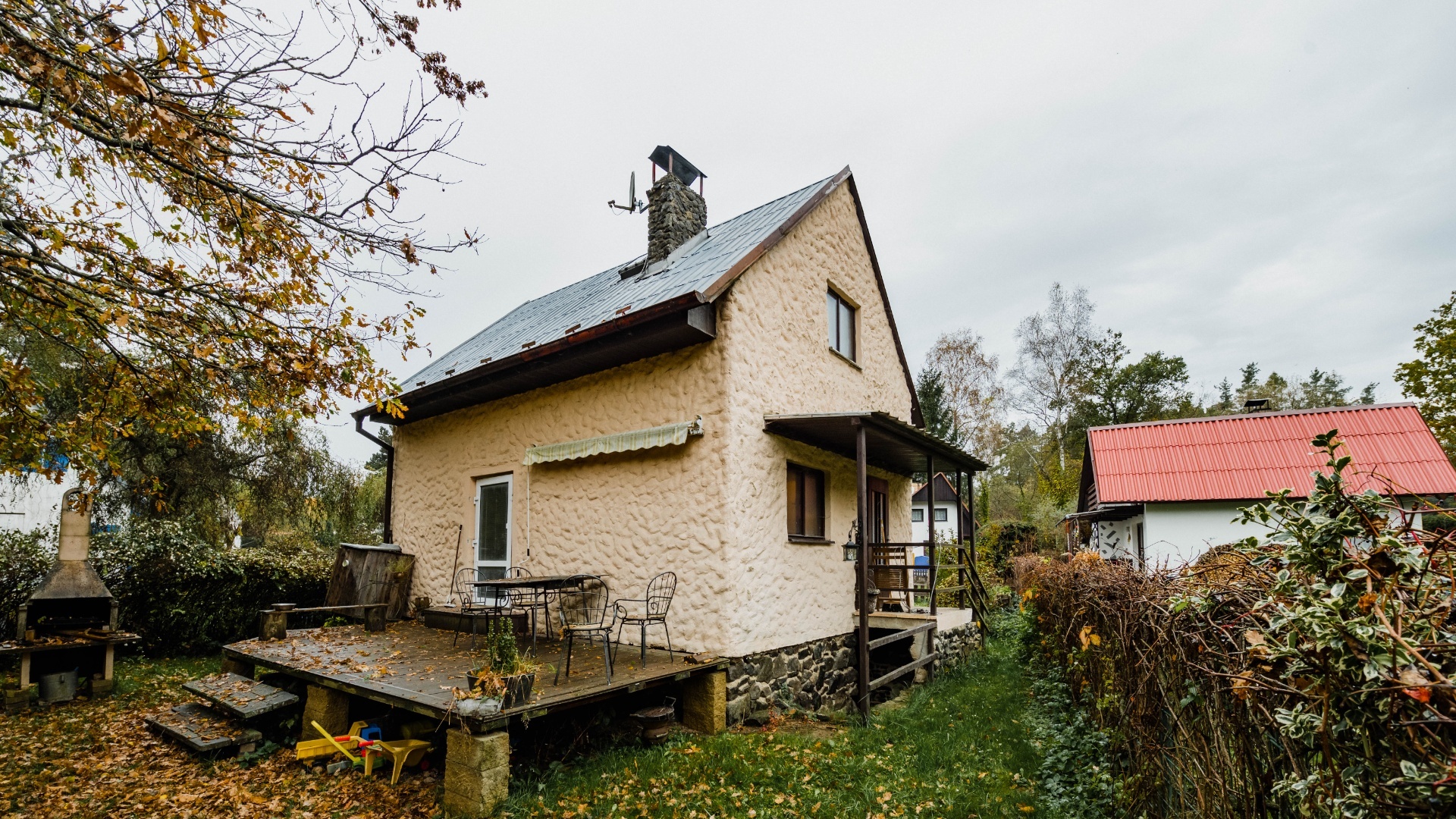 Prodej chaty s pozemkem 674 m² u Doubí nad Lužnicí.