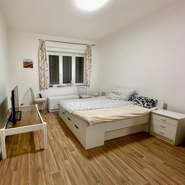 Pronájem bytu 1+1,  31 m² - Praha 6 - Břevnov