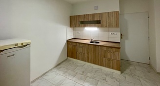 Pronájem bytu 1kk, 20 m² - Praha - Palmovka