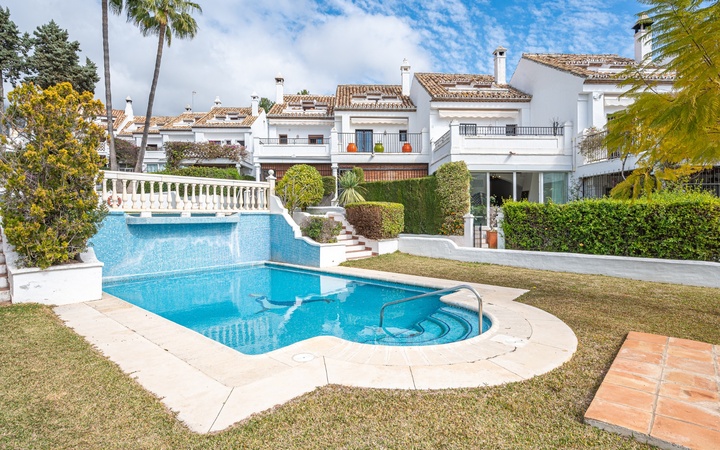 Prodej, Dům 313 m², centrum Marbella, Španělsko