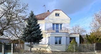 Prodej rodinného domu v  Šestajovicích.