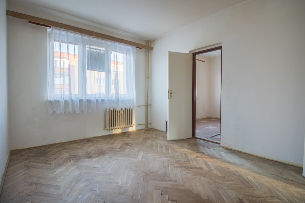 Prodej bytu 2+1, 56 m² - Rotava