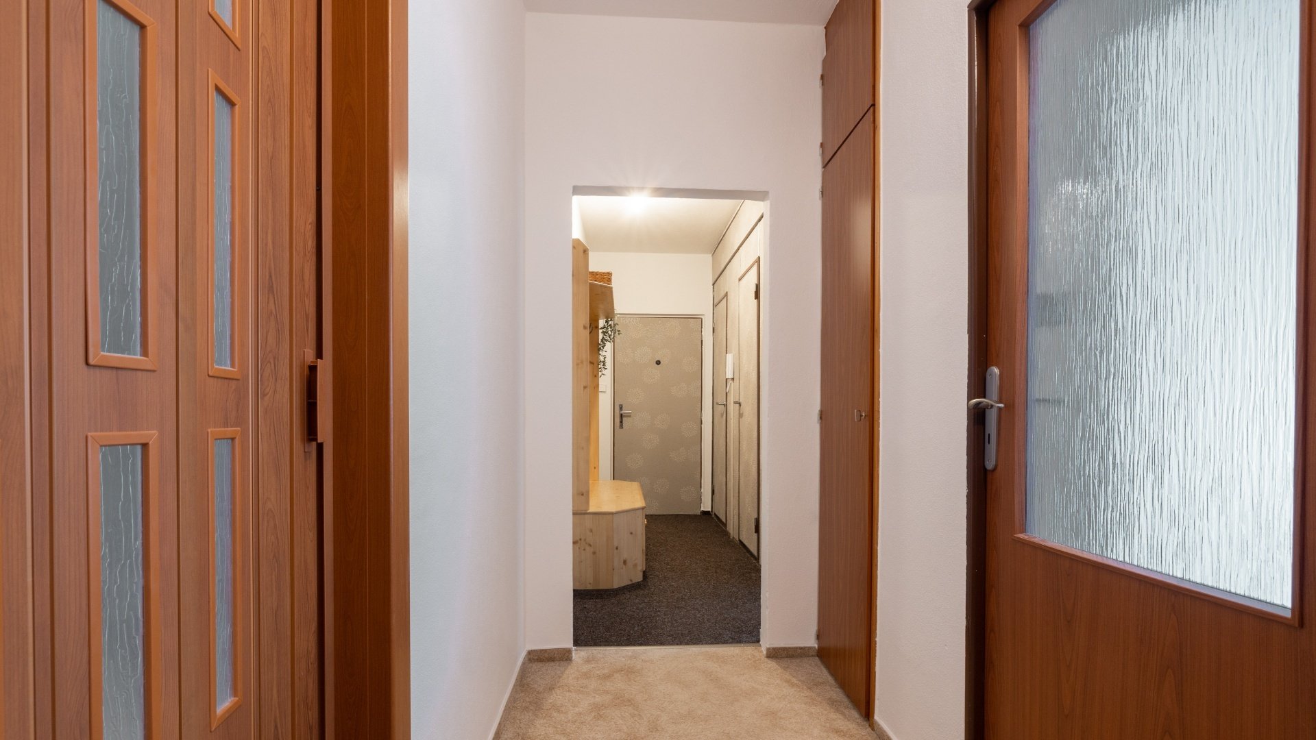 Prodej bytu 3+1 s prostornou lodžií,  68m² - město Holýšov, okres Plzeň - jih