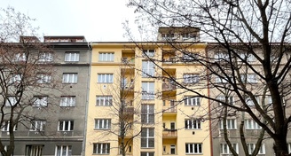 Pronájem bytu 1+kk, 35 m², s terasou, Praha - Bubeneč