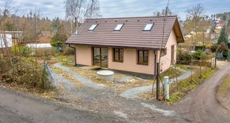 Prodej rodinného domu 4+kk 106 m2, pozemek 555 m2, Dolní Jirčany
