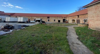 Areál zemědělsko-výrobních a skladových prostor, Hulín-Záhlinice