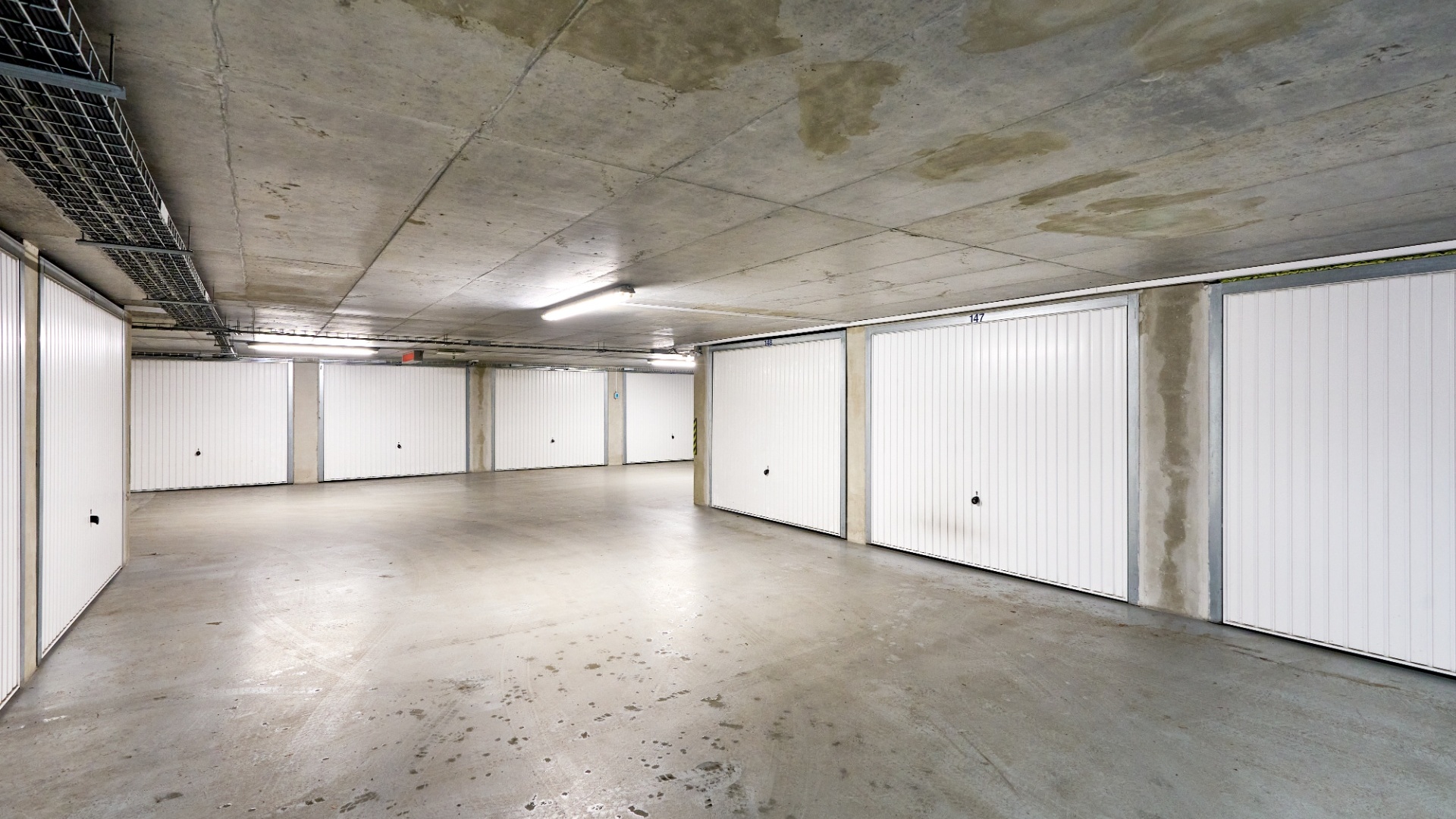 Prodej garážového stání, 17m², Archeologická, Praha - Stodůlky
