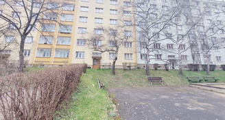 Pronájem světlého bytu o dispozici 2+1 s lodžií, Praha -Bořislavka