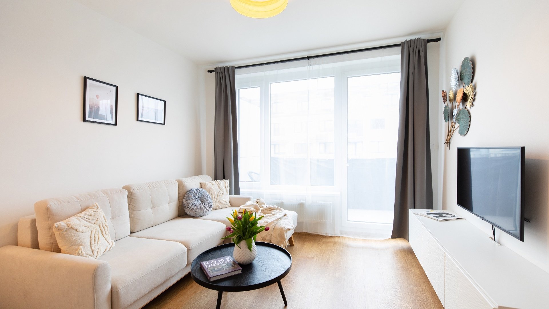 Pronájem bytu 2+kk s balkonem, 50 m² - Praha - Hlubočepy