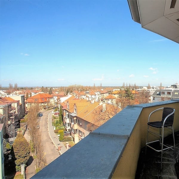 Prodej bytu 2+kk s terasou s nádherným výhledem v centru Poděbrad