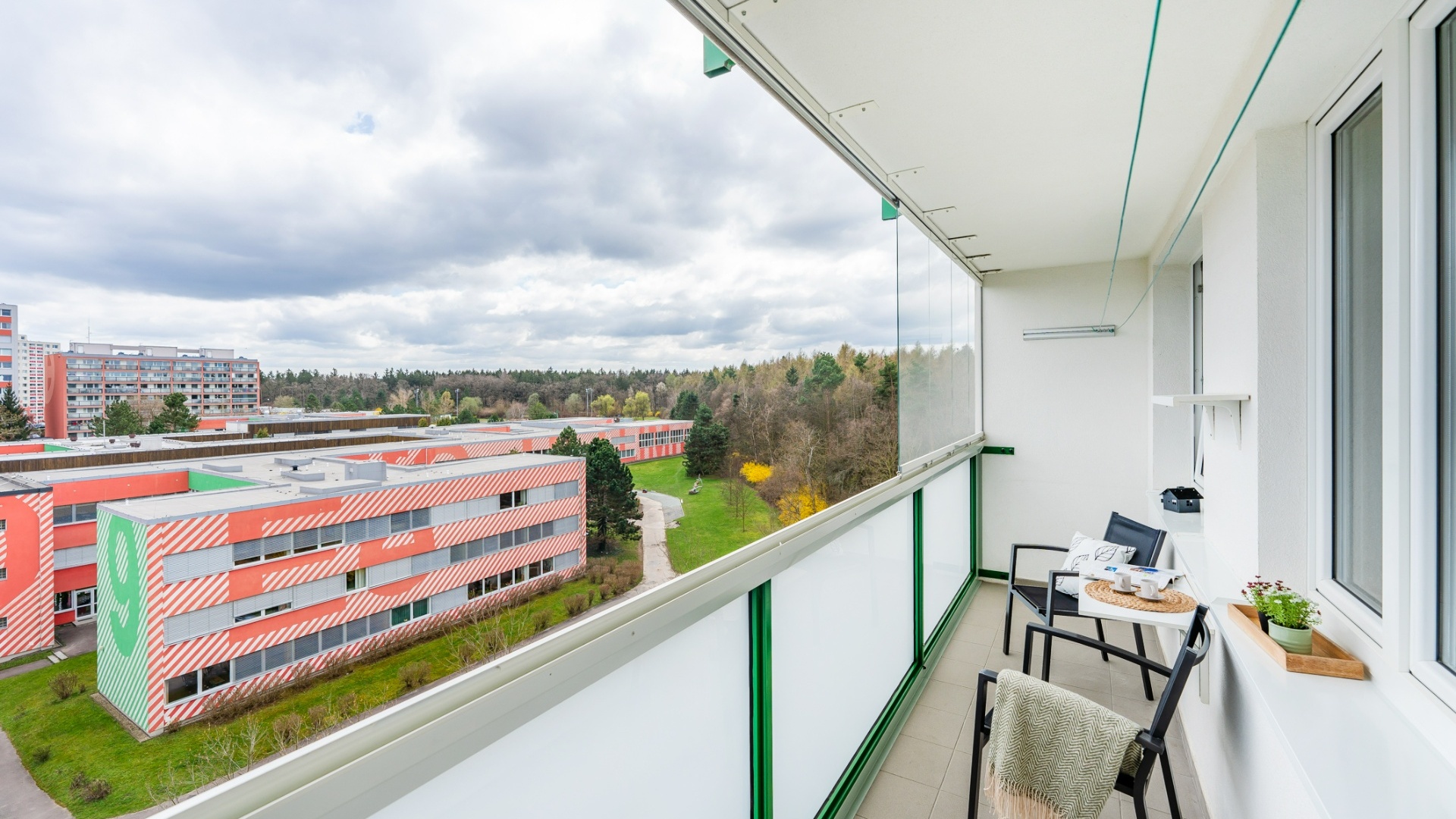 Prodej nového bytu 3+kk (75 m² + lodžie) u lesa  - Praha - Chodov