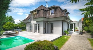 Prodej, Rodinný dům s okrasnou zahradou a bazénem 250  m² - Písková Lhota