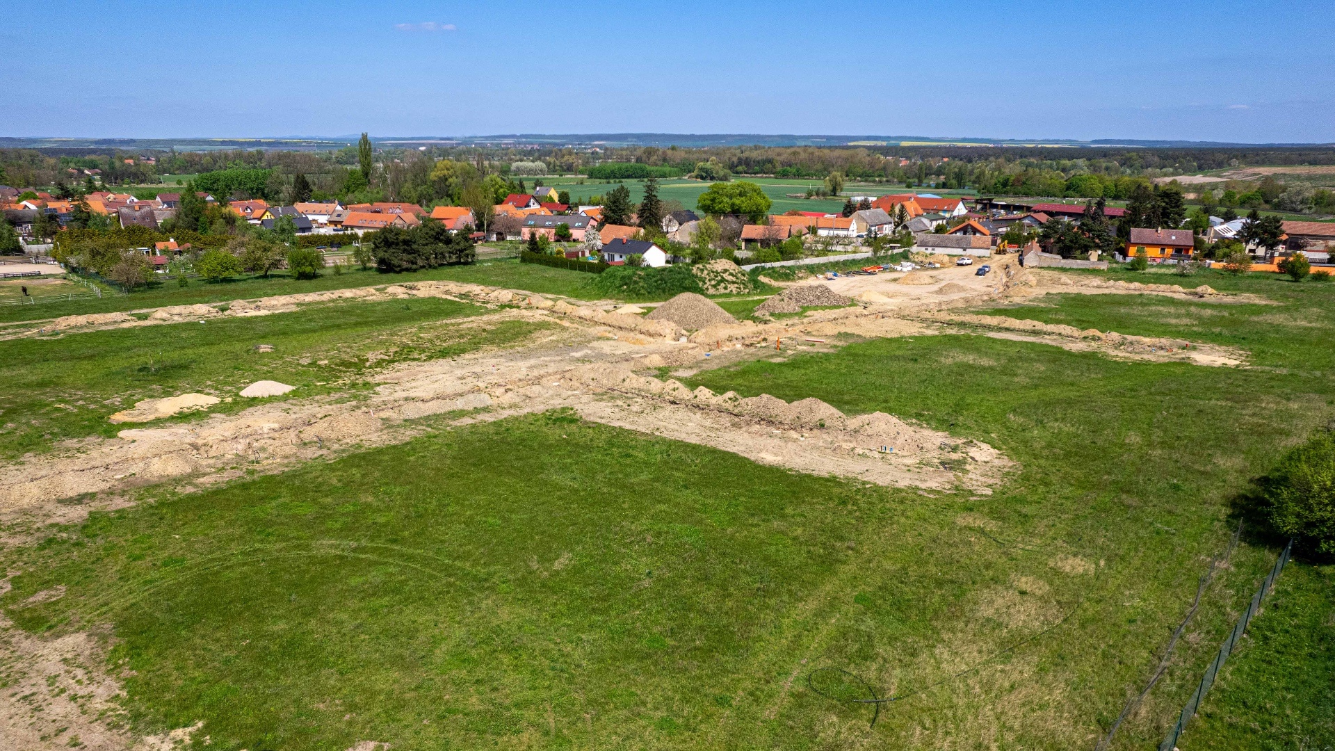 Prodej stavebního pozemku pro rodinné bydlení, 803 m², Záryby - Martinov, okres Praha-východ