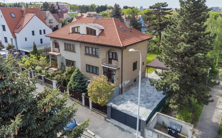 Prodej rodinného domu 150 m², pozemek 615 m², Praha 4 - Lhotka