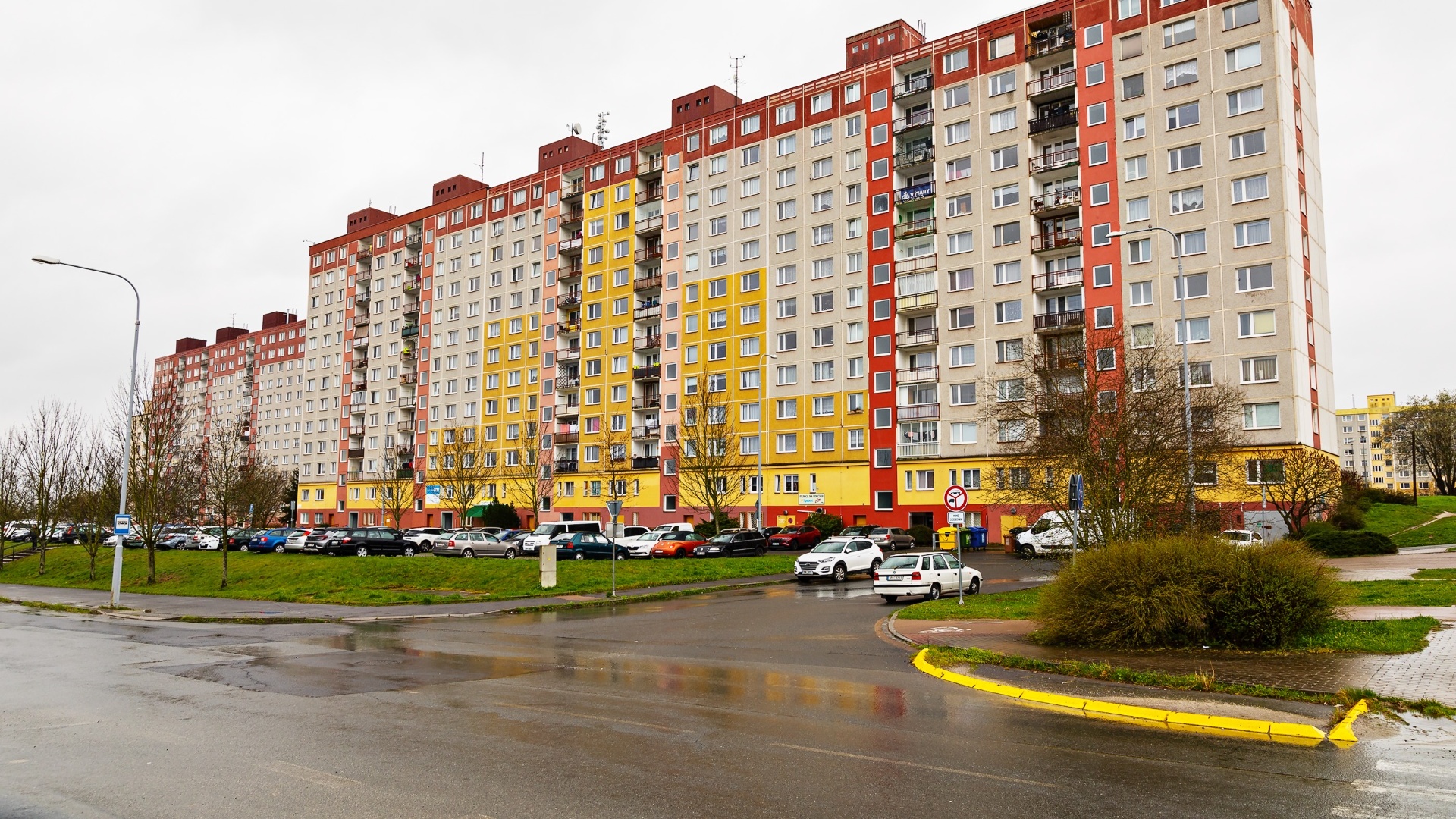 Pronájem bytu 1+kk po kompletní rekonstrukci, 32 m2, ulice Hodonínská ulice, Plzeň - Severní Předměstí