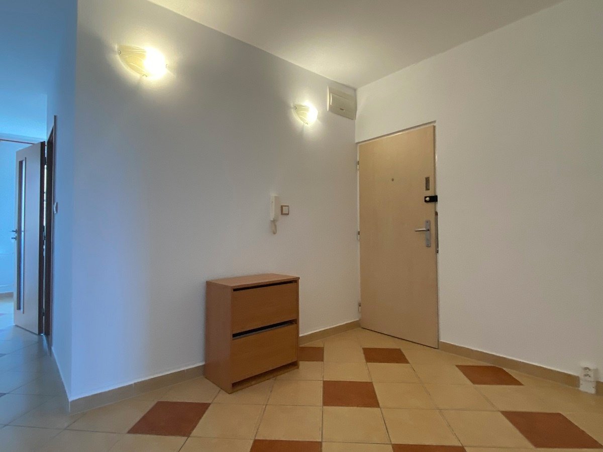 Pronájem bytu 2+1, 64m² - Karlovy Vary - Bohatice