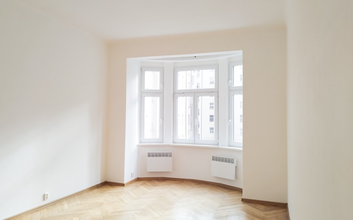Pronájem bytu 2+1, 52  m² - Praha - Košíře