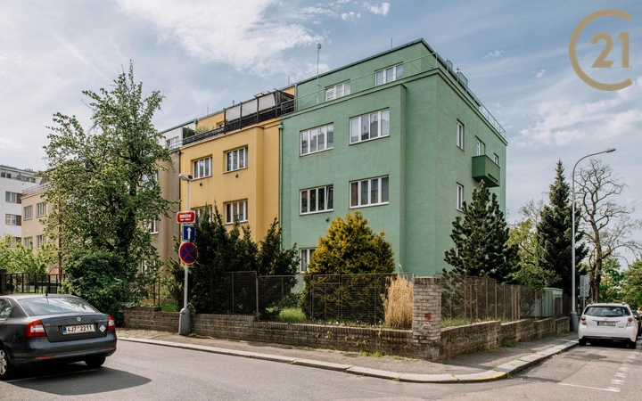 Prodej bytu 2+kk, 53,8 m² - Praha 4