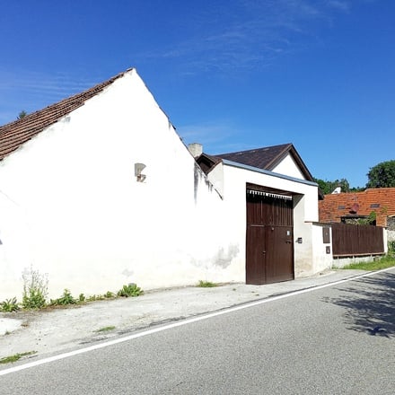 Prodej rodinného domu 951 m² s pozemkem 7745 m² v obci Droužetice u Strakonic