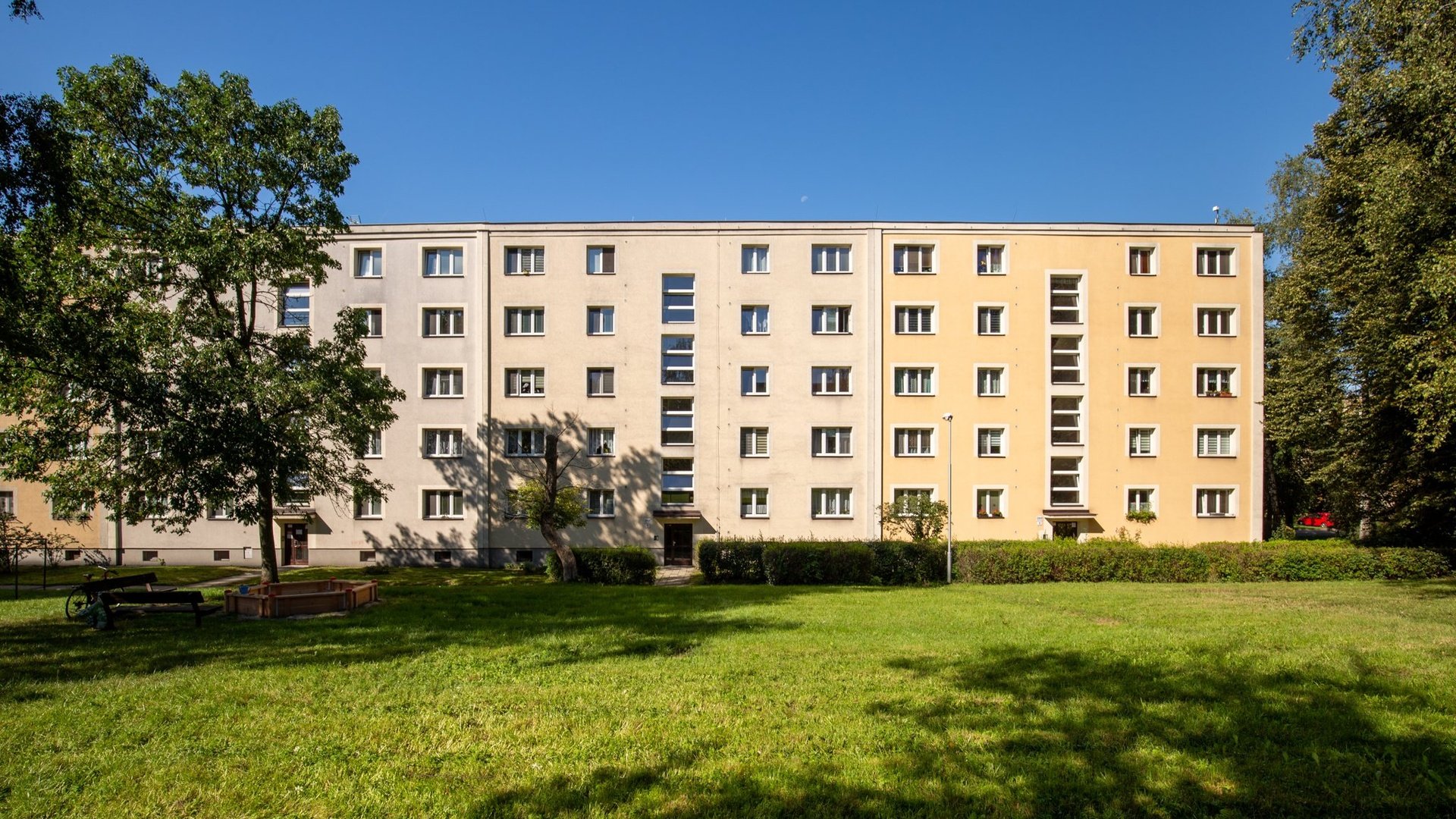 Prodej bytu 2+1, 52m² - Tř. Těreškovové, Karviná - Mizerov