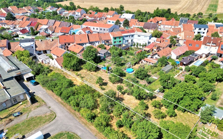 Prodej stavebního pozemku 1415 m2, Sokolnická, Brno-Tuřany