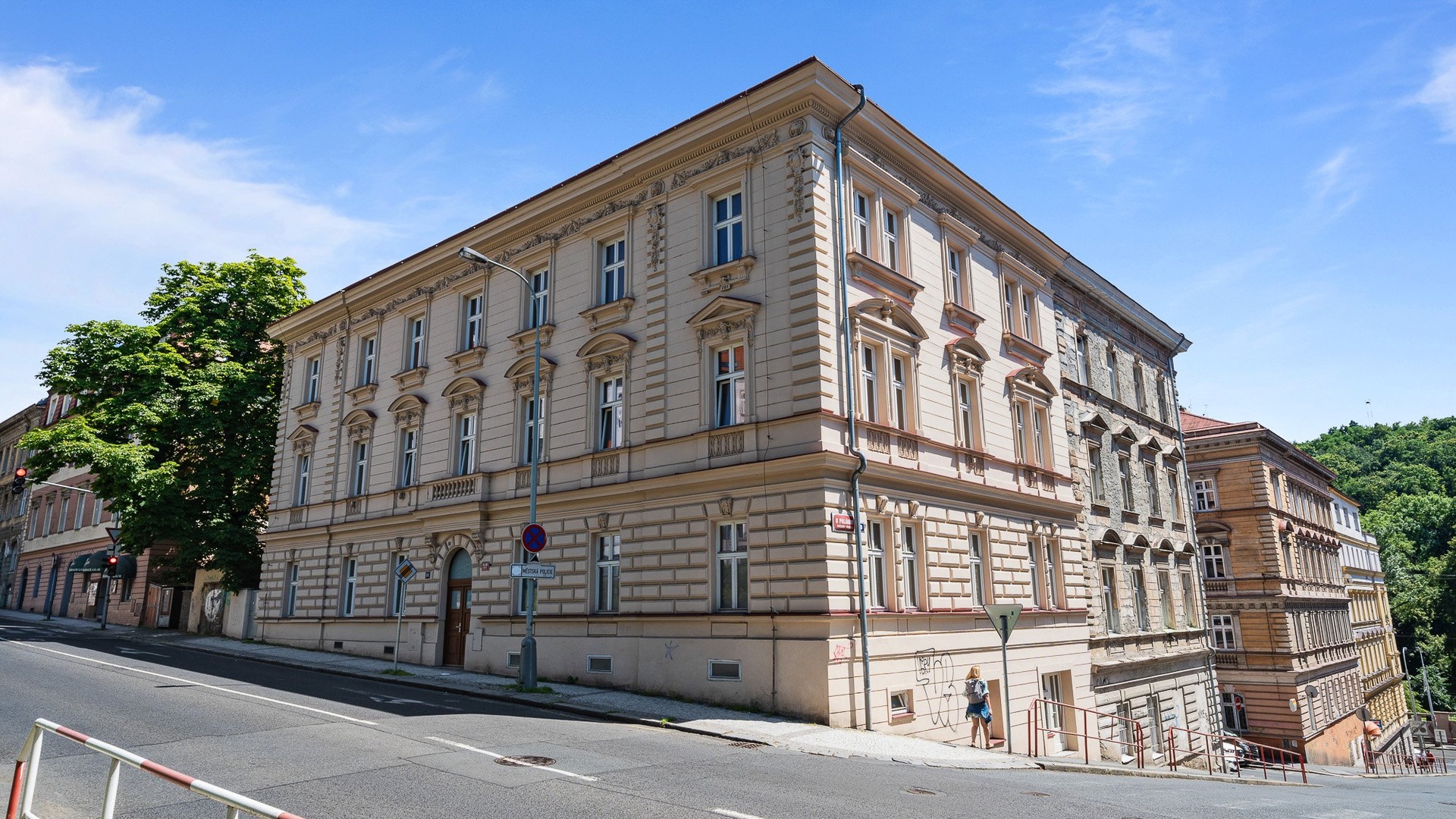 Pronájem vybaveného bytu 2+1, 57 m² Holečkova, Praha 5 - Smíchov