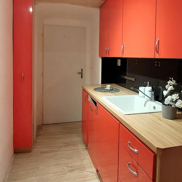Zrekonstruovaný byt 2+1, 64 m², Praha 5 - Smíchov