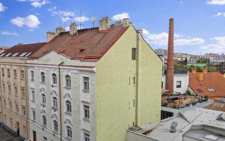 Prodej půdního prostoru + bytové jednotky, 182 m2, Praha 4