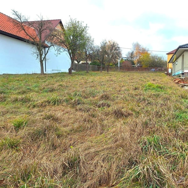 Prodej stavebního pozemku v obci Lesní Hluboké