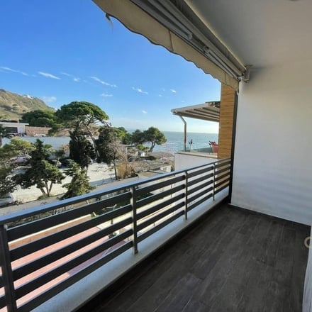 Krásný byt 1+1 s balkonem přímo u moře! 70m2, Currilla, Durrës, Albánie