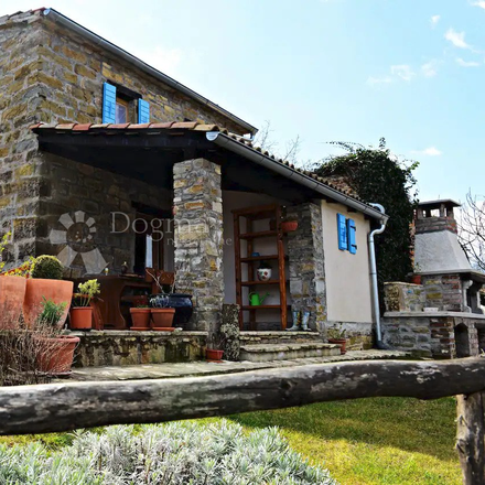 Prodej moderního kamenného domu, 61m² - Stari Pazin, Istrie, Chorvatsko