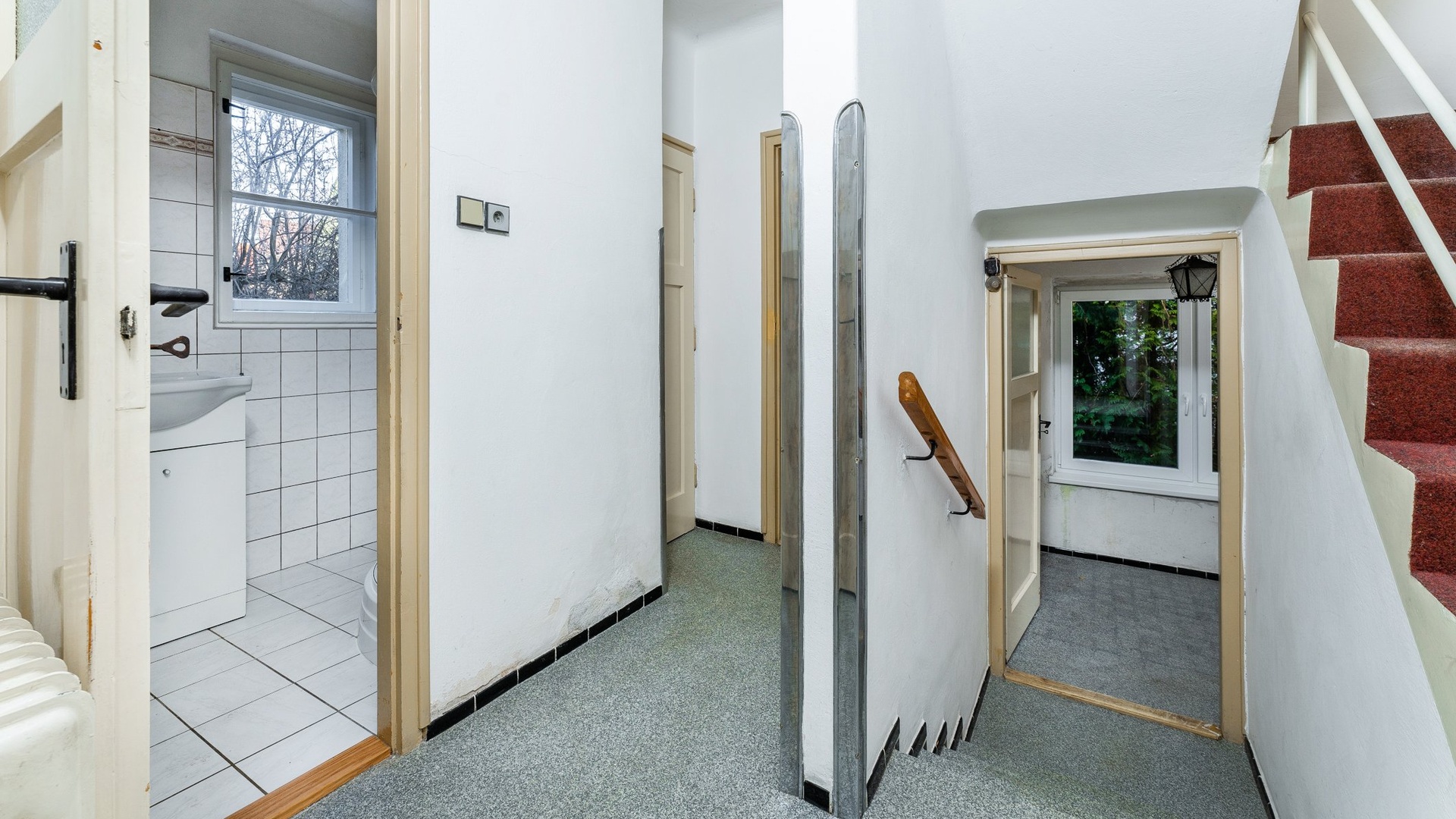 Prodej rodinného domu 5+1, 152 m2, Praha Suchdol