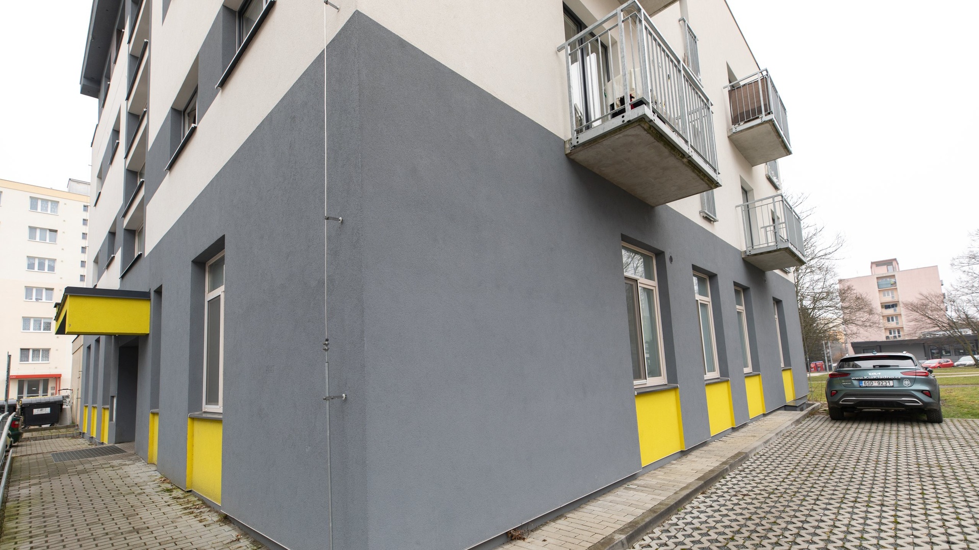Prodej bytu 2+kk s parkovacím stáním a  sklepem, 49 m², Varšavská - Kladno