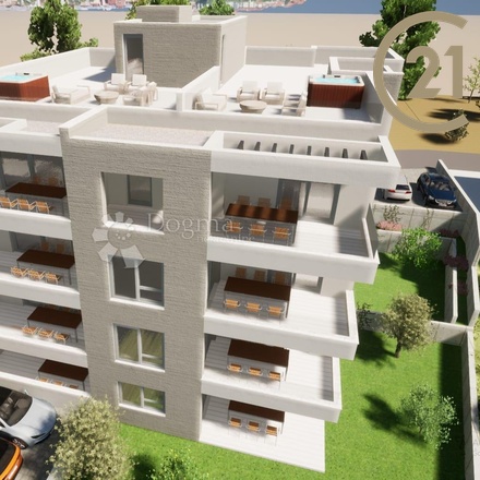 Novostavba bytu s terasou a zahrádkou, Čiovo, Trogir