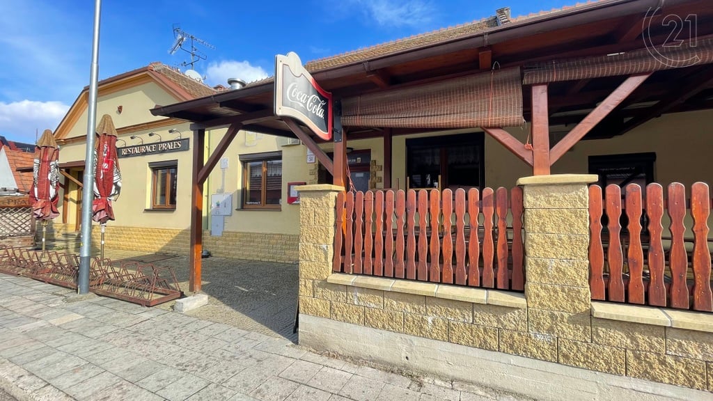 Prodej restaurace, 556 m² - Břeclav - Charvátská