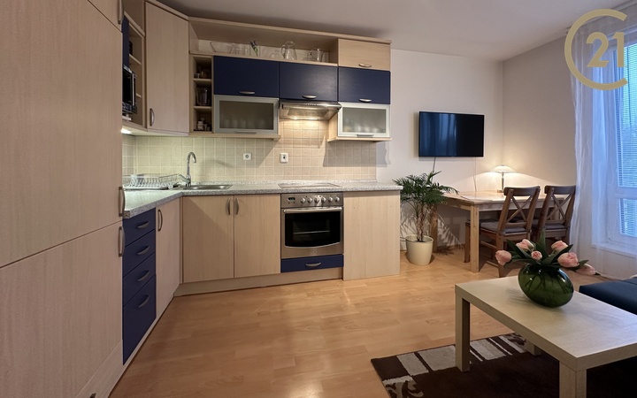 Pronájem byty 2+kk, 46 m² - Praha - Záběhlice